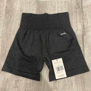 AYBL Balance V2 Seamless Shorts in Speckle Black Size Small
